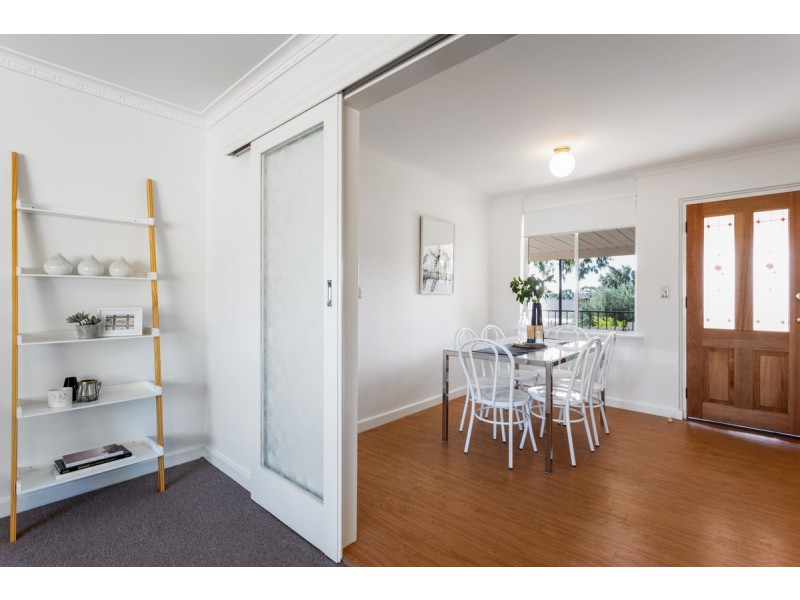 16 Barns Avenue, Highbury SA 5089