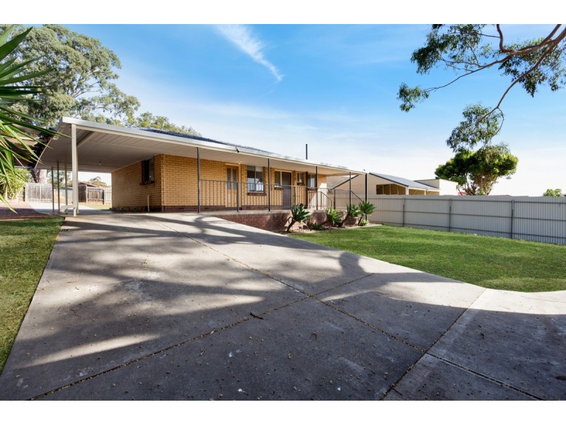 16 Barns Avenue, Highbury SA 5089