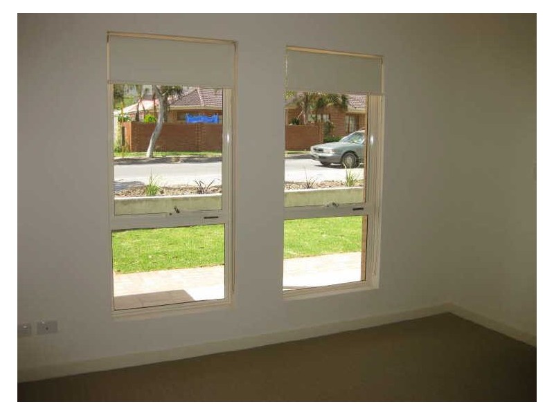 2 SILKES ROAD, Paradise SA 5075