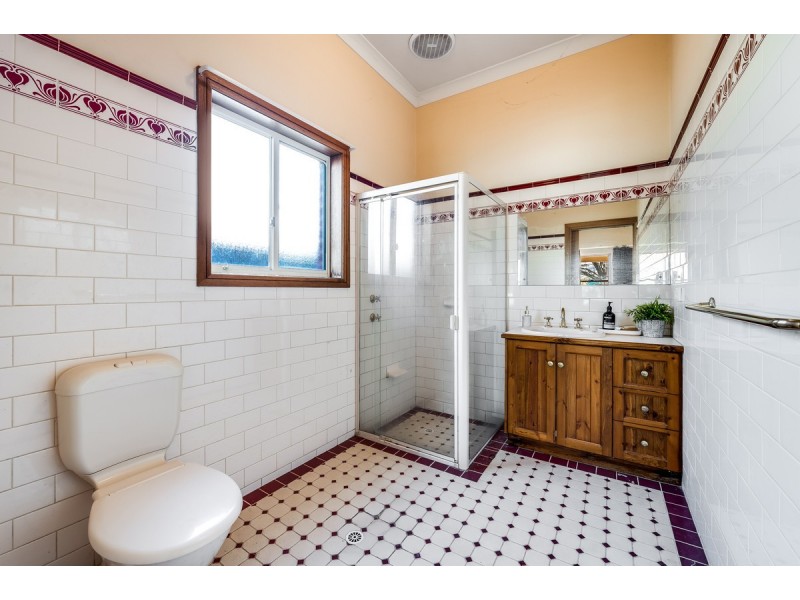 2 Leewood Court, Paradise SA 5075