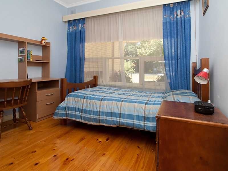 18 Mimosa Drive, Vale Park SA 5081