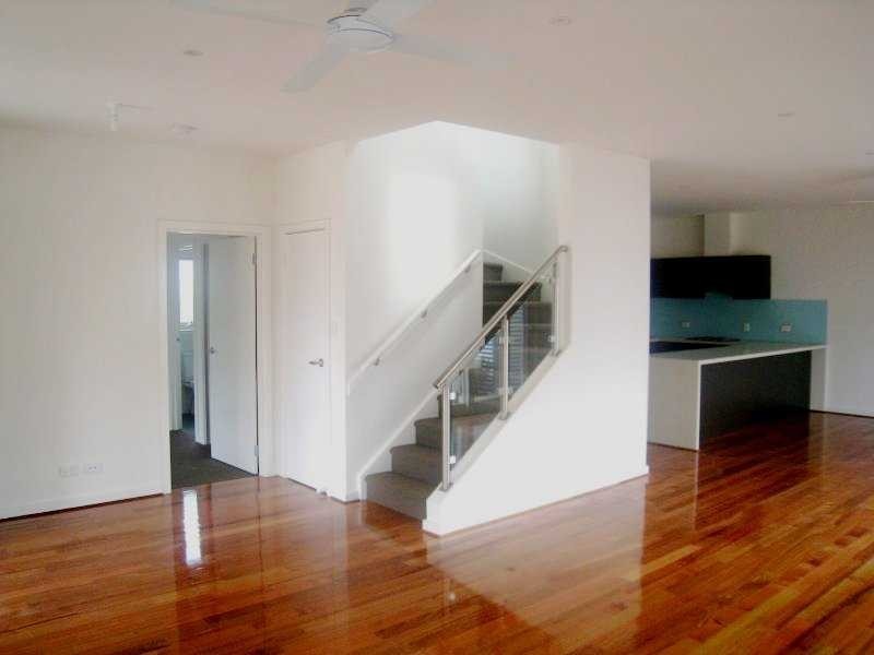 11 Riverbank Circuit (LOCHIEL PAR, Campbelltown SA 5074