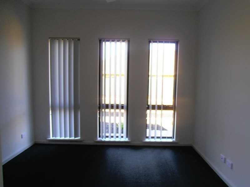 5 Borders Place, Blakeview SA 5114