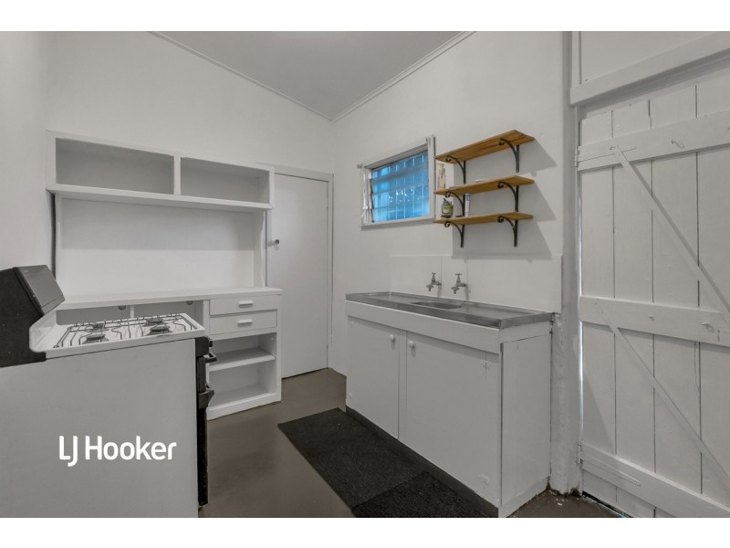 16 Dequetteville Terrace, Kent Town SA 5067