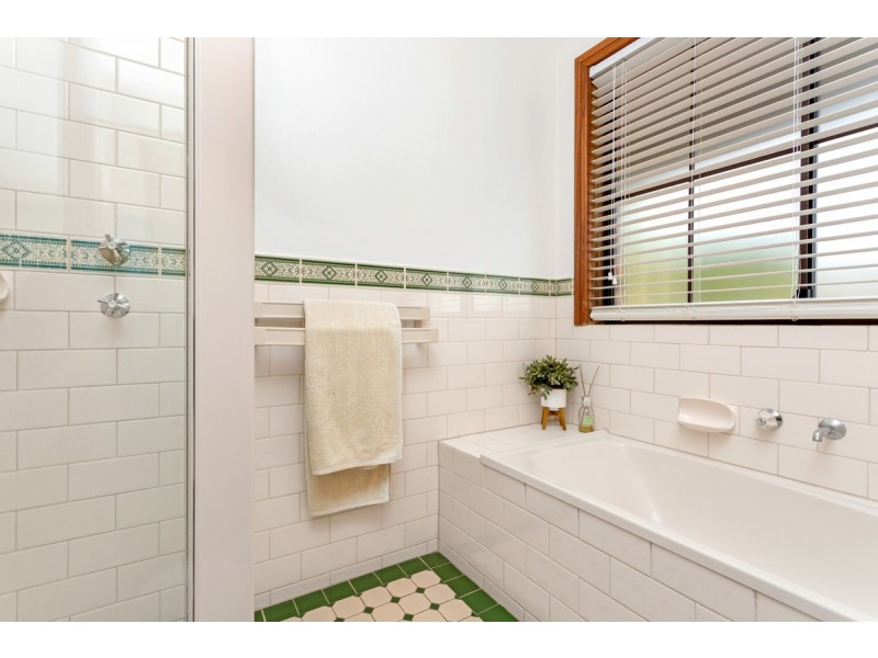 3 Coachwood Drive, Aberfoyle Park SA 5159