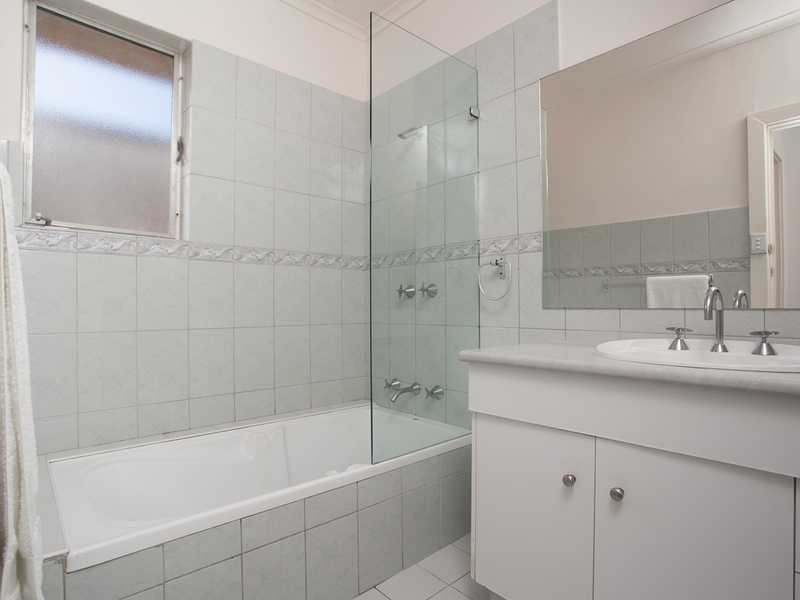 60 Crozier Avenue, Newton SA 5074