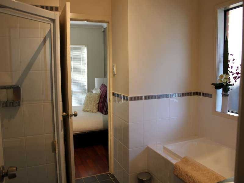 91 Lord Howe Crescent, Mawson Lakes SA 5095