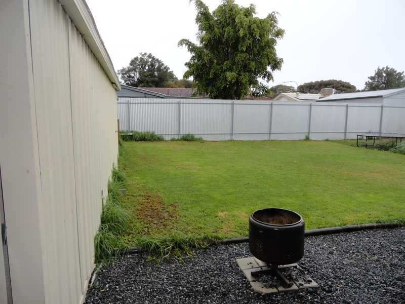 11 Lydia Avenue, Ingle Farm SA 5098