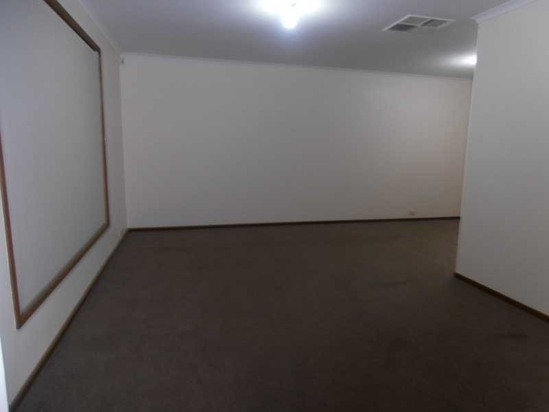 16 Carnation Court, Parafield Gardens SA 5107