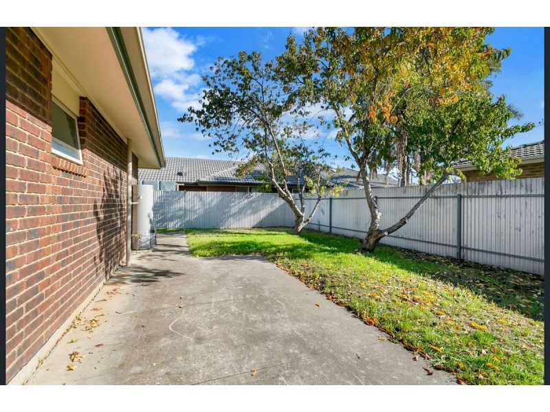 13 Birdwood Road, Greenacres SA 5086