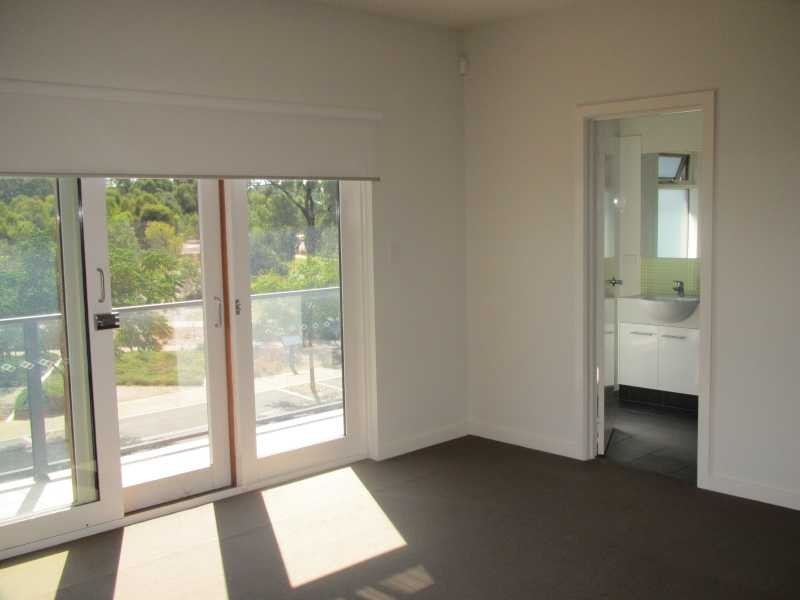 5 Riverbank Circuit, Campbelltown SA 5074