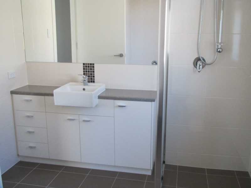 18 Shalford Tce, Campbelltown SA 5074