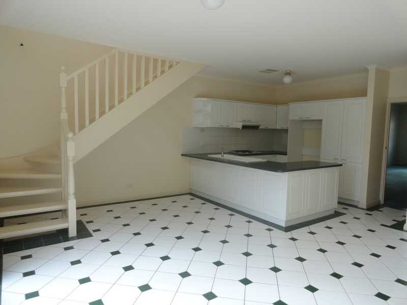 3 Thiele Grove, Kensington Park SA 5068