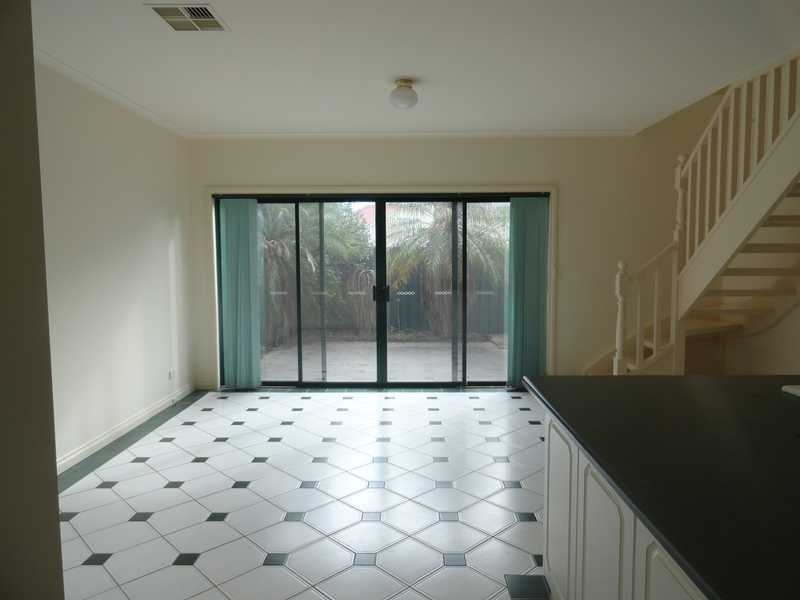 3 Thiele Grove, Kensington Park SA 5068