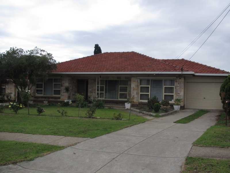 65 Cresdee Road, Campbelltown SA 5074