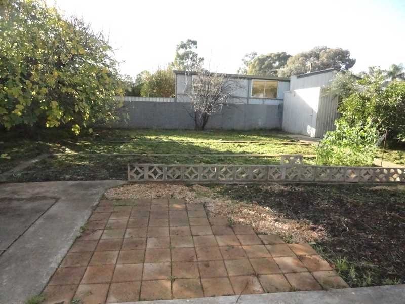 9 Sommers Avenue, Firle SA 5070