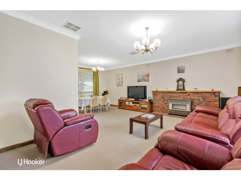 6 Hogan Street, Fairview Park SA 5126