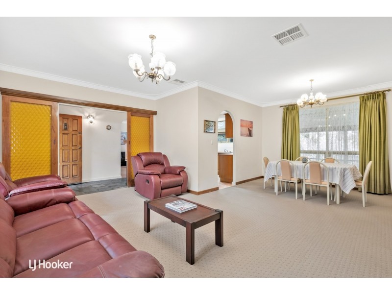 6 Hogan Street, Fairview Park SA 5126