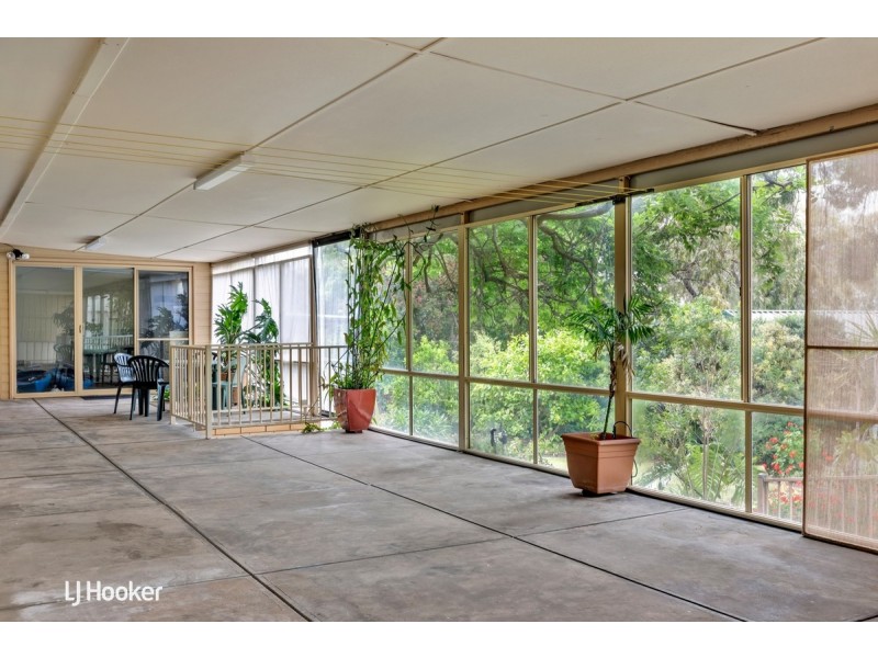 6 Hogan Street, Fairview Park SA 5126