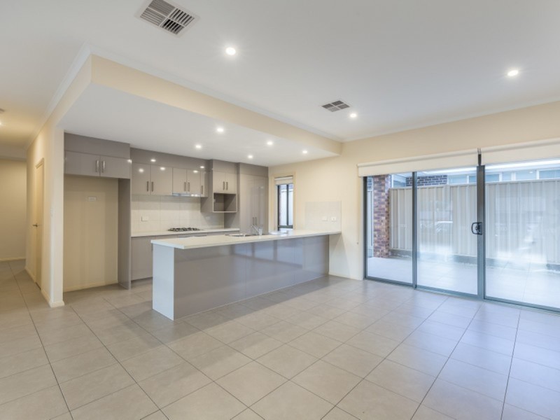 14 Sutherland Road, Holden Hill SA 5088