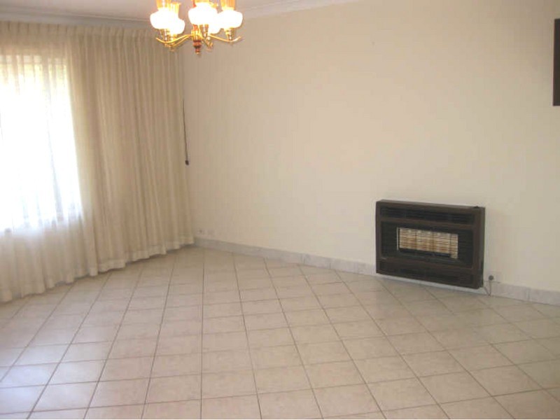 22 Clark Crescent, Paradise SA 5075