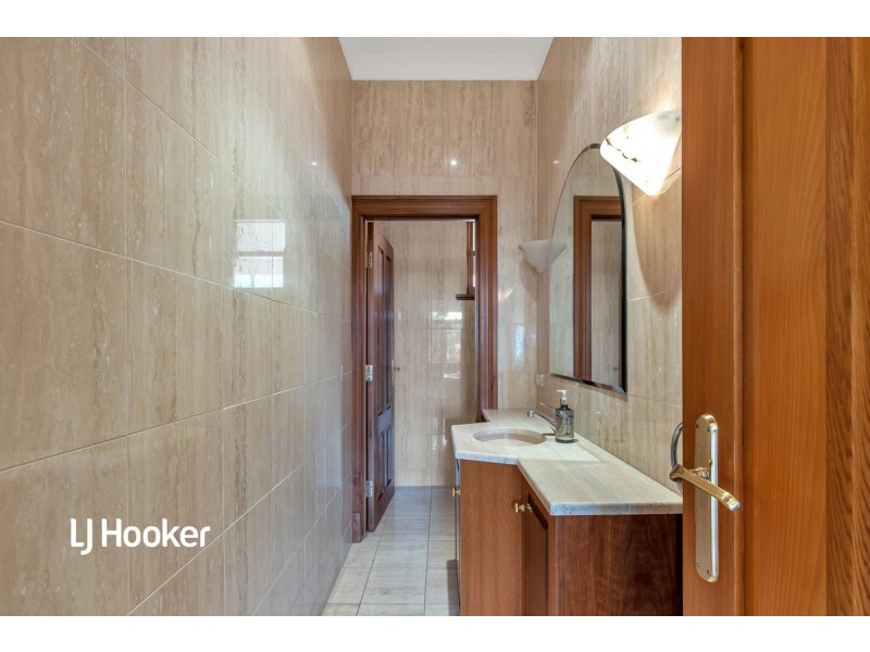 11 Burnalta Crescent, Burnside SA 5066