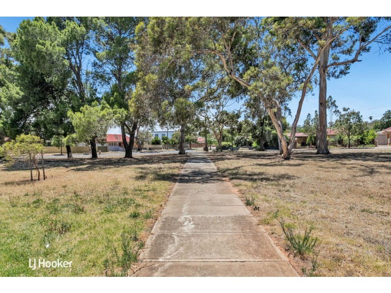 1-4/10 Centre Parade, Enfield SA 5085