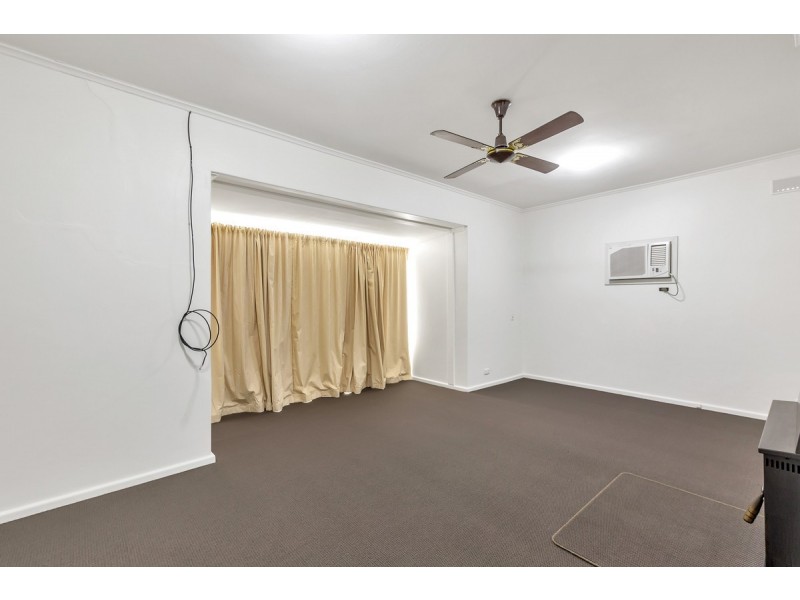 62 Peterswool Road, Elizabeth Park SA 5113