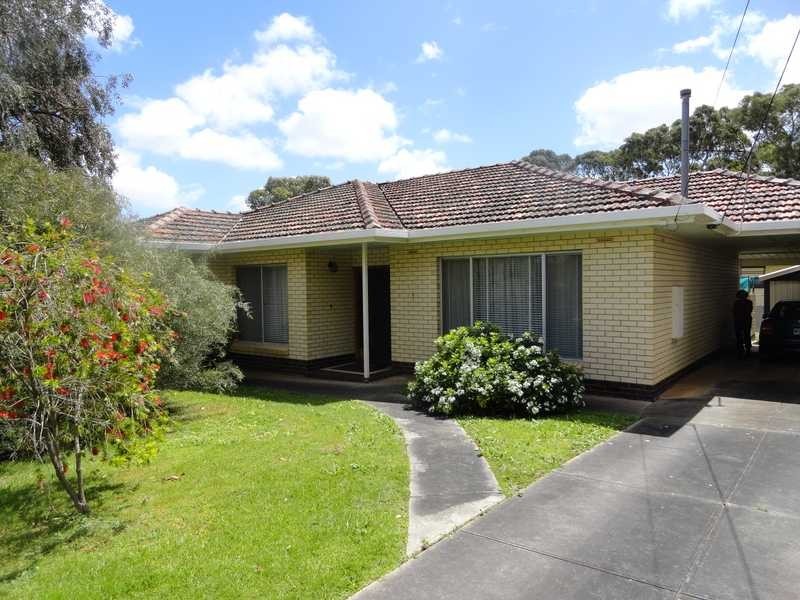 5 Medway Crescent, Rostrevor SA 5073
