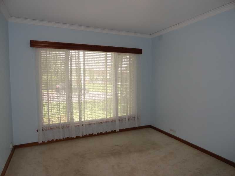 5 Medway Crescent, Rostrevor SA 5073