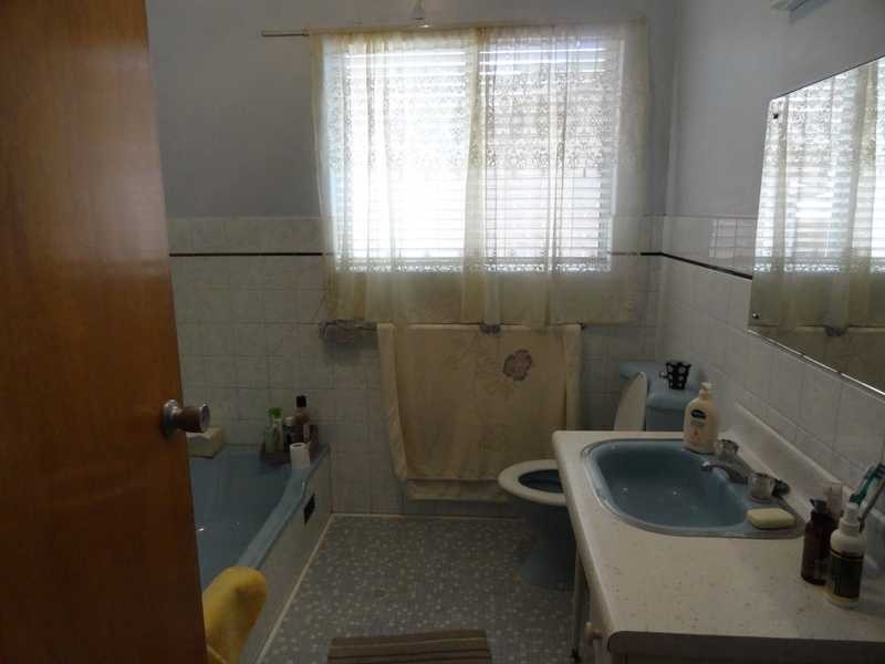 5 Medway Crescent, Rostrevor SA 5073