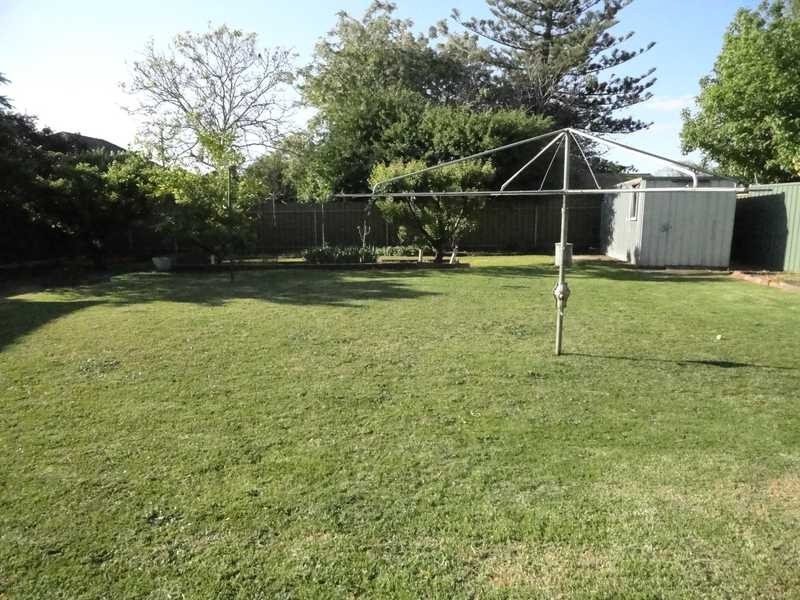 12 Bennett Avenue, Manningham SA 5086