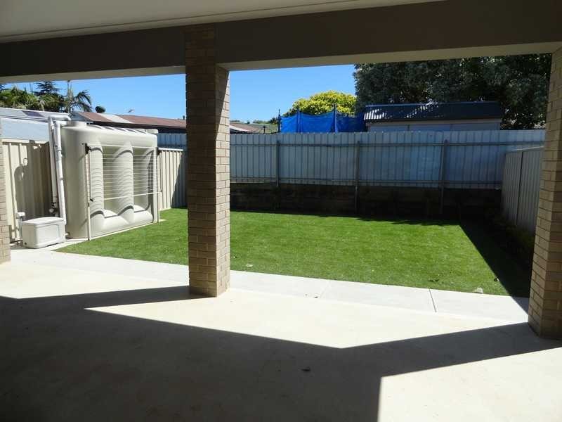 11B Emery Road, Campbelltown SA 5074