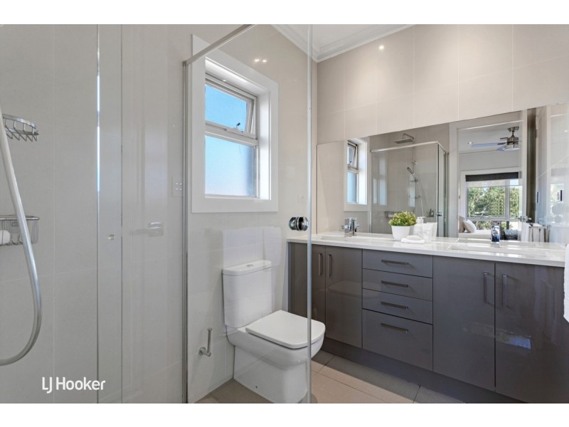 2 Barnes Road, Glynde SA 5070