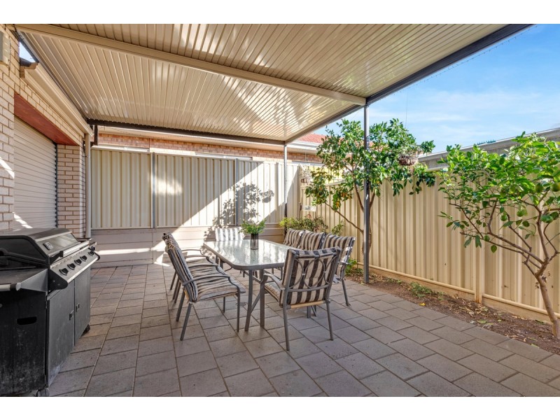 2 Barnes Road, Glynde SA 5070