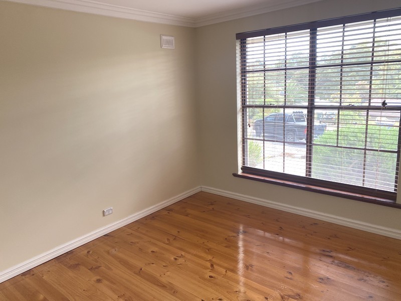 17 Haddington Court, Valley View SA 5093