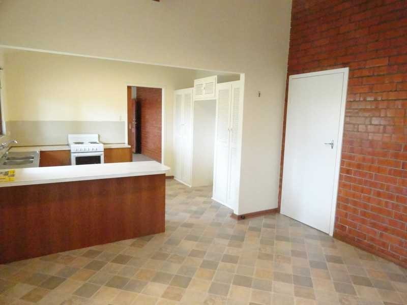 2 Torrens Avenue, Paradise SA 5075