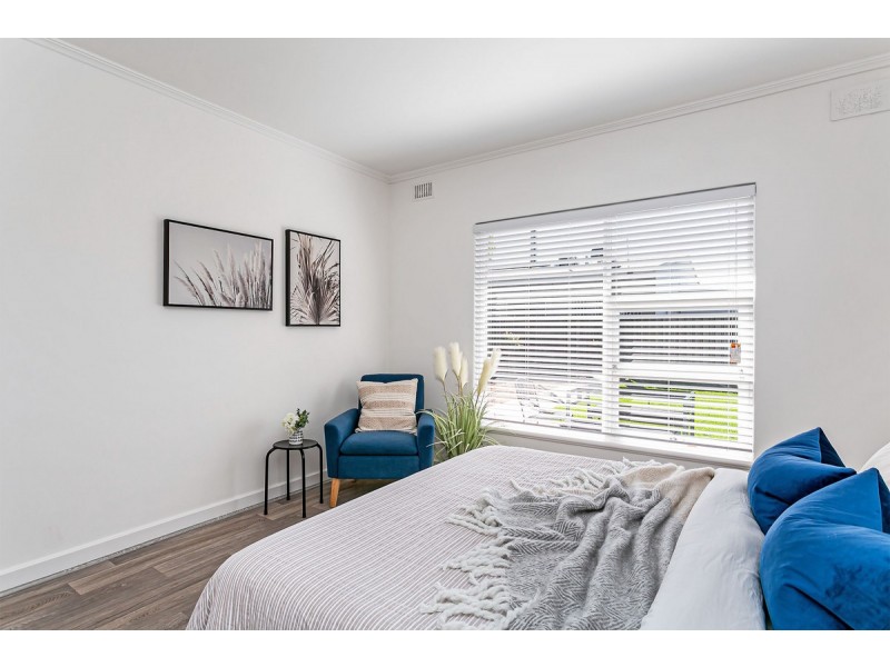 1 Denmead Avenue, Campbelltown SA 5074