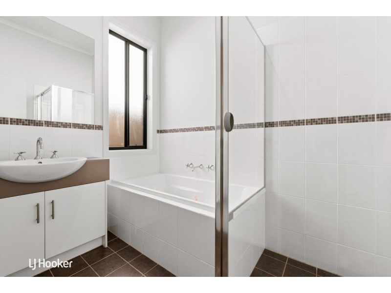 20 Clarence Drive, Athelstone SA 5076