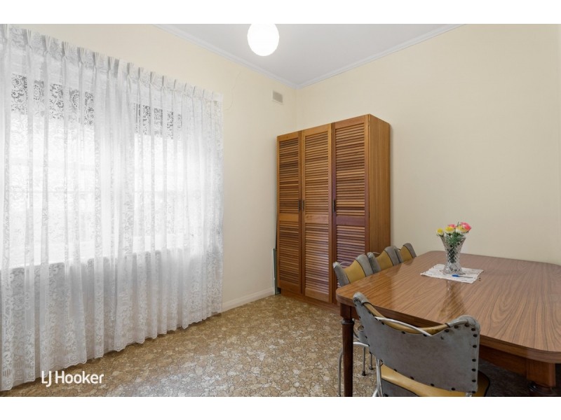 8 Piccadilly Crescent, Campbelltown SA 5074