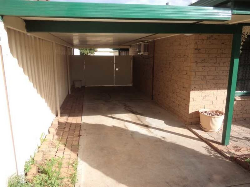 27 Barmera Avenue, Hope Valley SA 5090