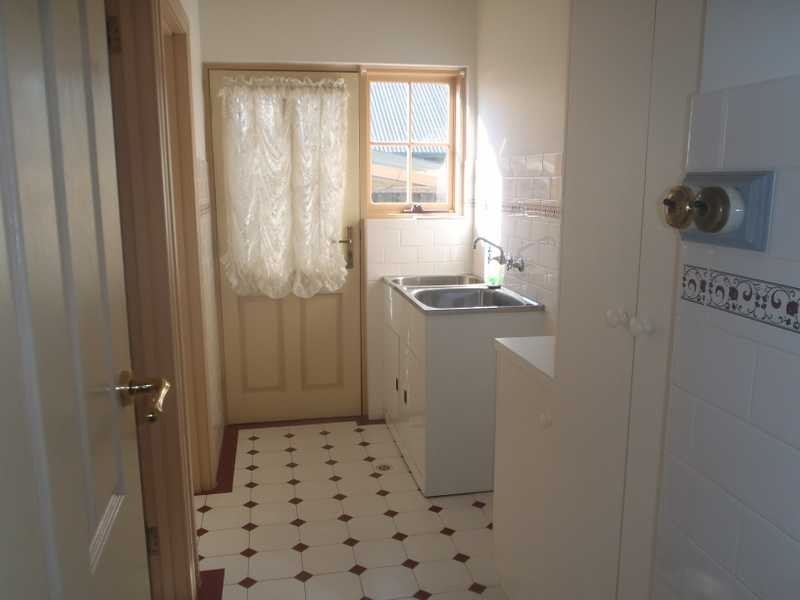 5 Avenue Road, Paradise SA 5075