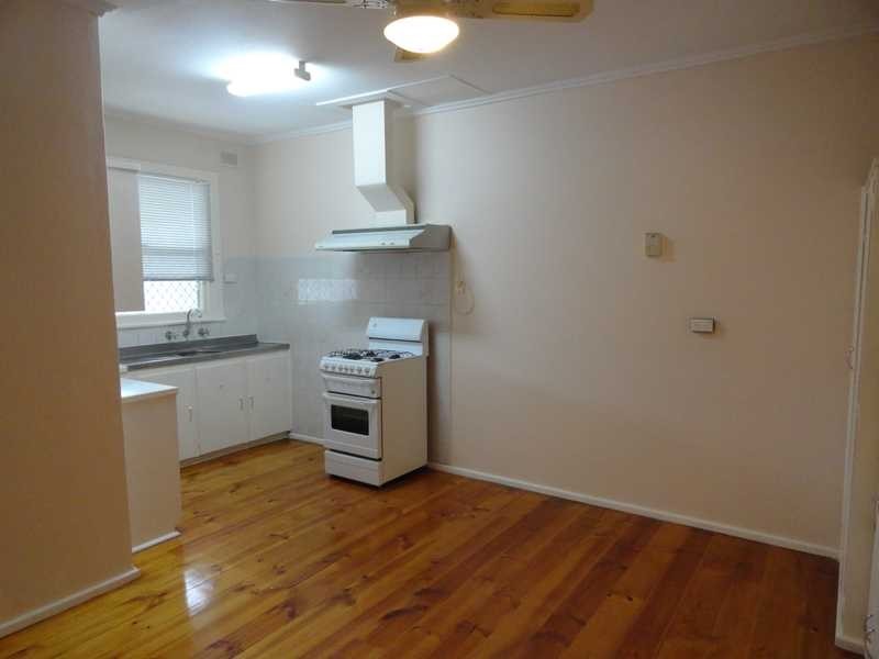 21 Mundon Street, Campbelltown SA 5074