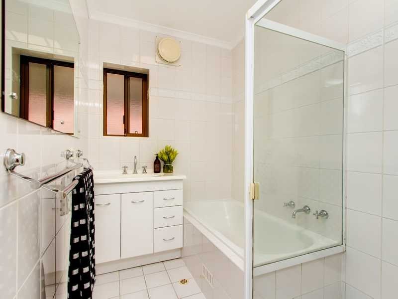 17 Lorenz Street, Campbelltown SA 5074