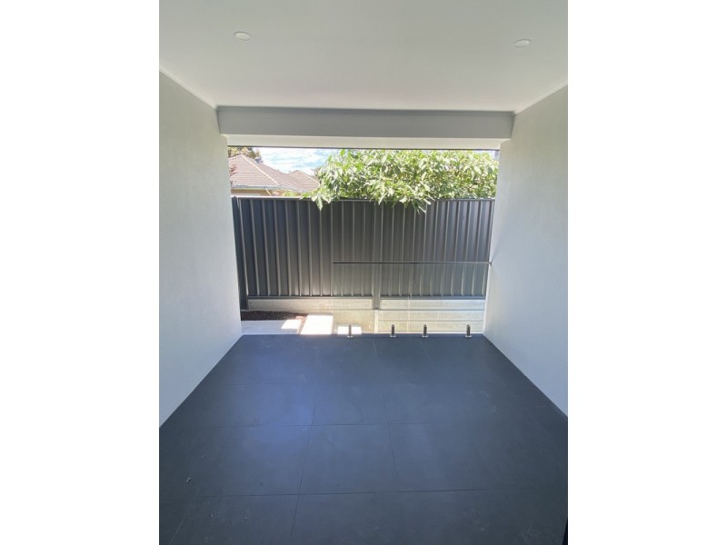 2/2 Lorenz Street, Campbelltown SA 5074