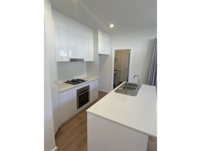 1/2 Lorenz Street, Campbelltown SA 5074