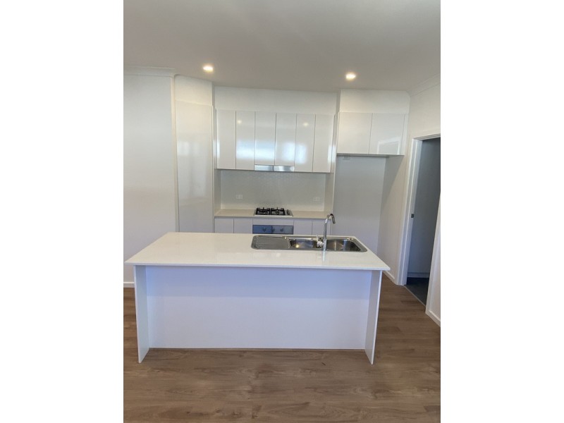 1/2 Lorenz Street, Campbelltown SA 5074