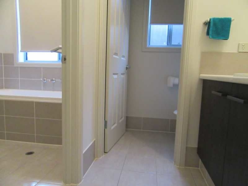 11A Waroona Avenue, Windsor Gardens SA 5087