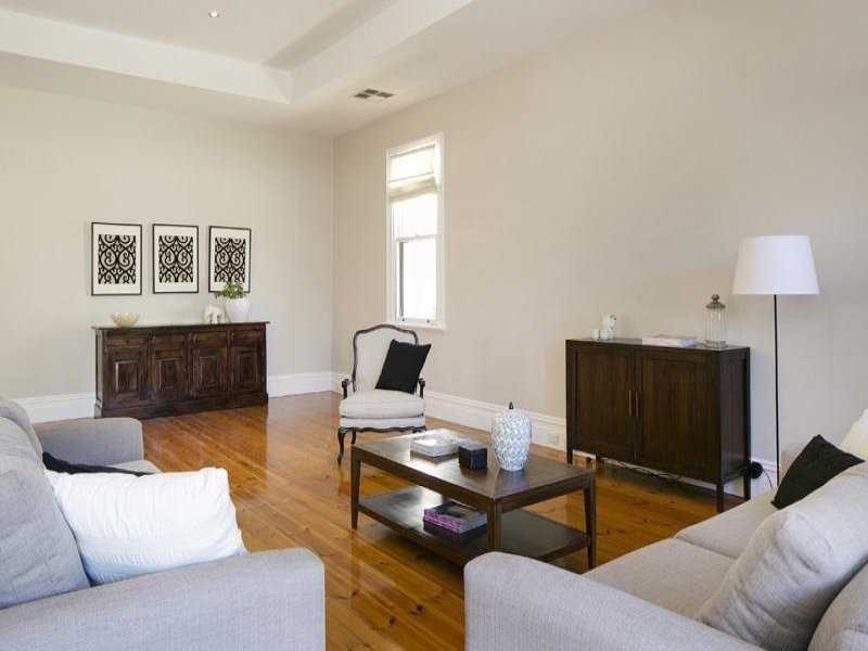 31 Seventh Avenue, St Peters SA 5069