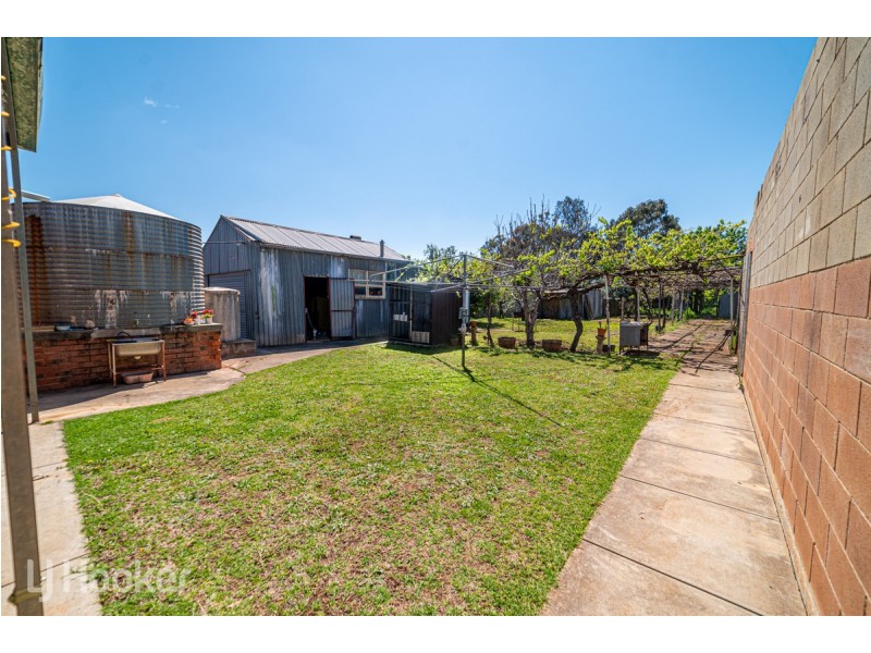 25 Church Road, Paradise SA 5075